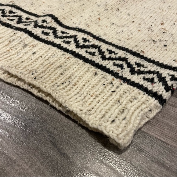 EUC Vintage Wool Sweater Pullover Handmaid Knit Size Large Over Size Tan - Picture 8 of 12